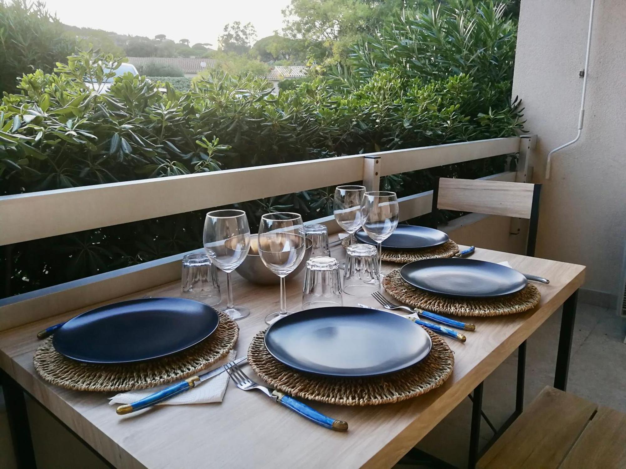 Grand Studio Standing Avec Terrasse Et Parking Σαιντ-Μαξίμ Εξωτερικό φωτογραφία
